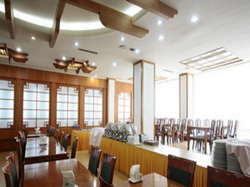 Hawaii Hotel Jeju Exterior foto